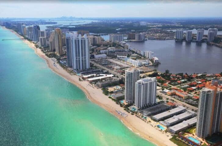 1Br Apartment With Beautiful View Sunny Isles Beach Exterior foto