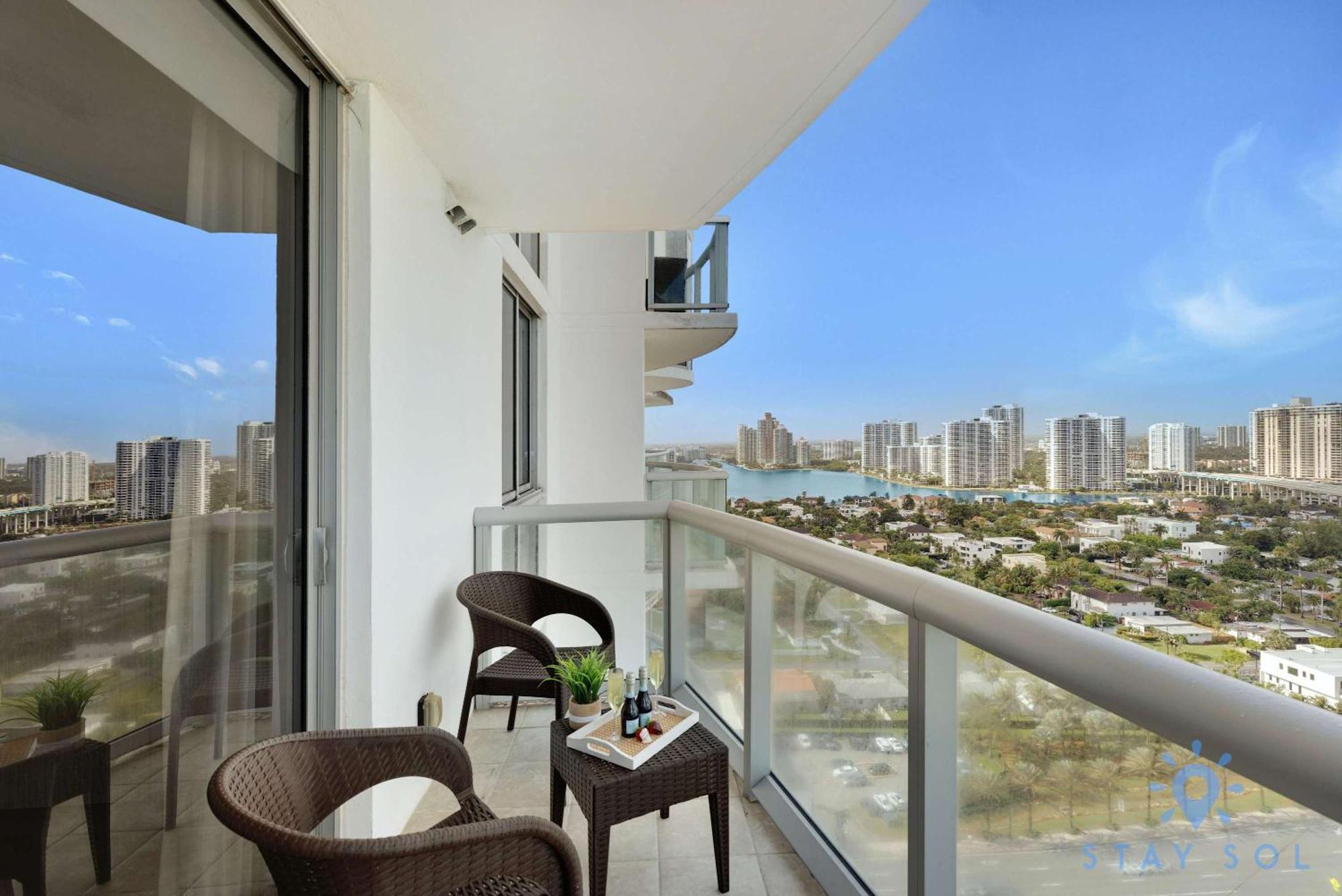 1Br Apartment With Beautiful View Sunny Isles Beach Exterior foto